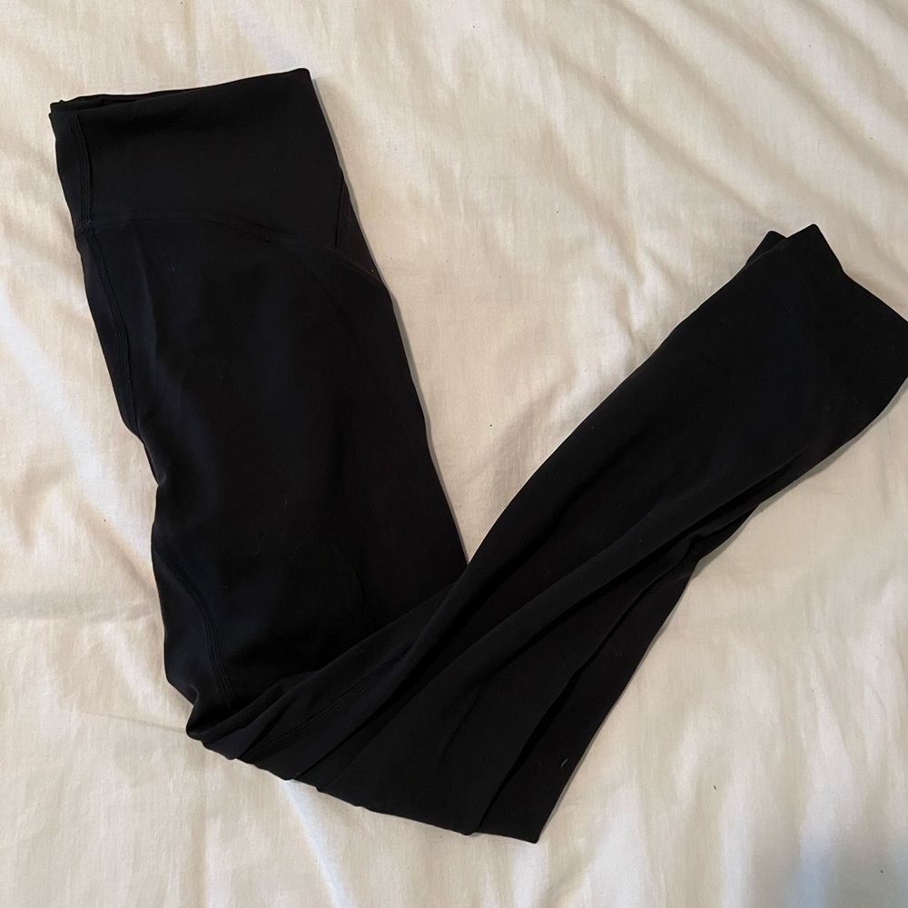 Lulu lemon black invigorate leggings - size 6